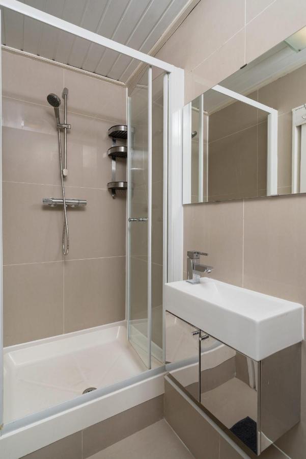 Kensington Nest Serviced Town House ロンドン エクステリア 写真